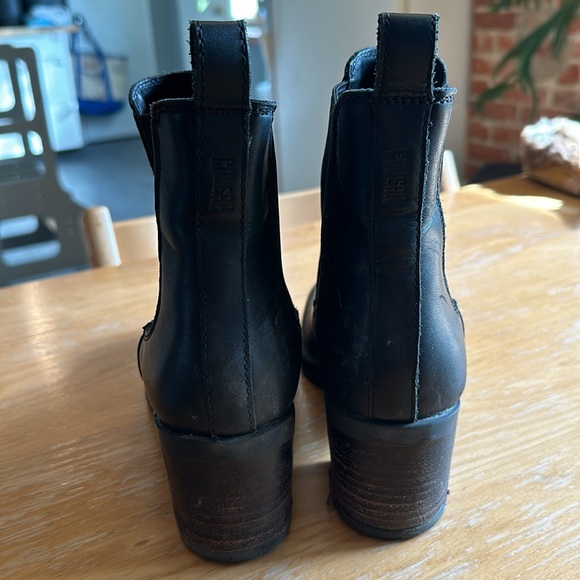 Cougar Fargo Waterproof Leather Chelsea boots - size 9 - Picture 3 of 4